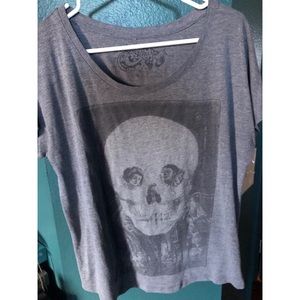 skull shirt